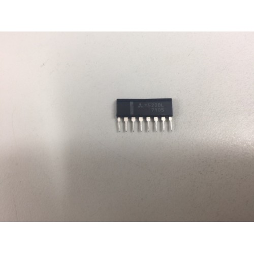 Mitsubishi M5220L Dual low-noise operational amplifiers