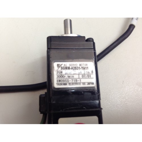 AMAT 1080-01243 Servomotor – SGM 100W, 200VAC, In Produktbild-Vorschau 5
