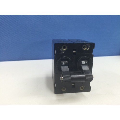 Connettore Industriale CARLINGSWITCH AA3-B0-24-630-1B1-C Per Interruttori Circuiti