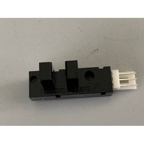 OMRON EE-SX4009-P1 Photoelectric Switch